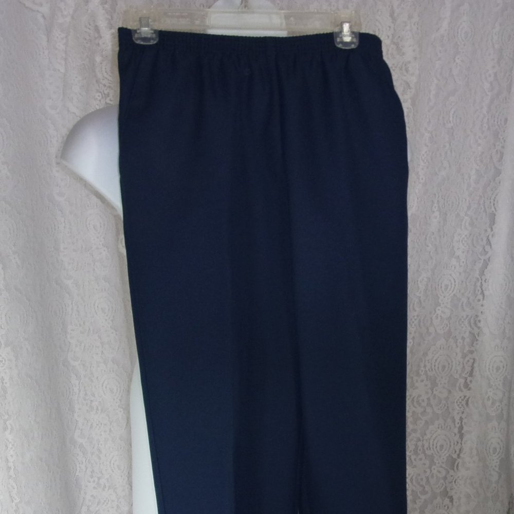 Alfred Dunner Pull On Pants Slack Navy Blue Size 10P  NWOT
